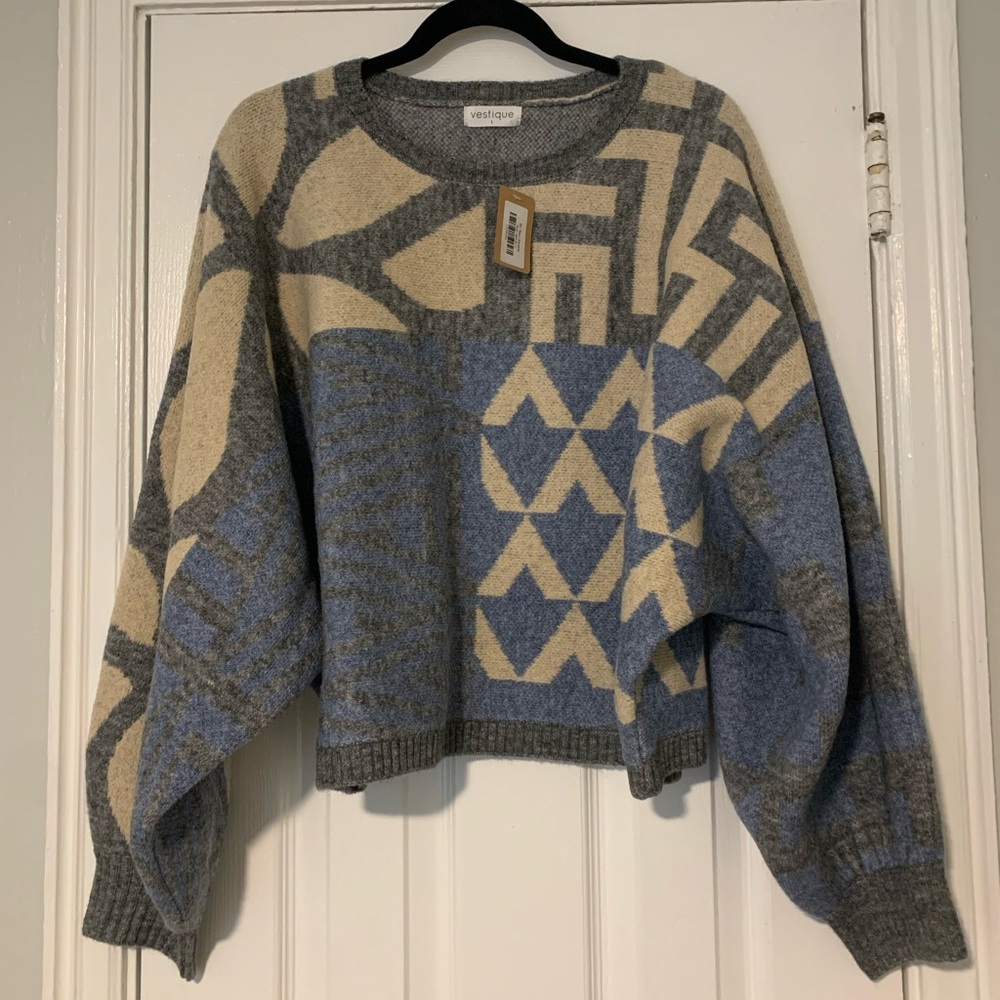 NWT vestique sweater